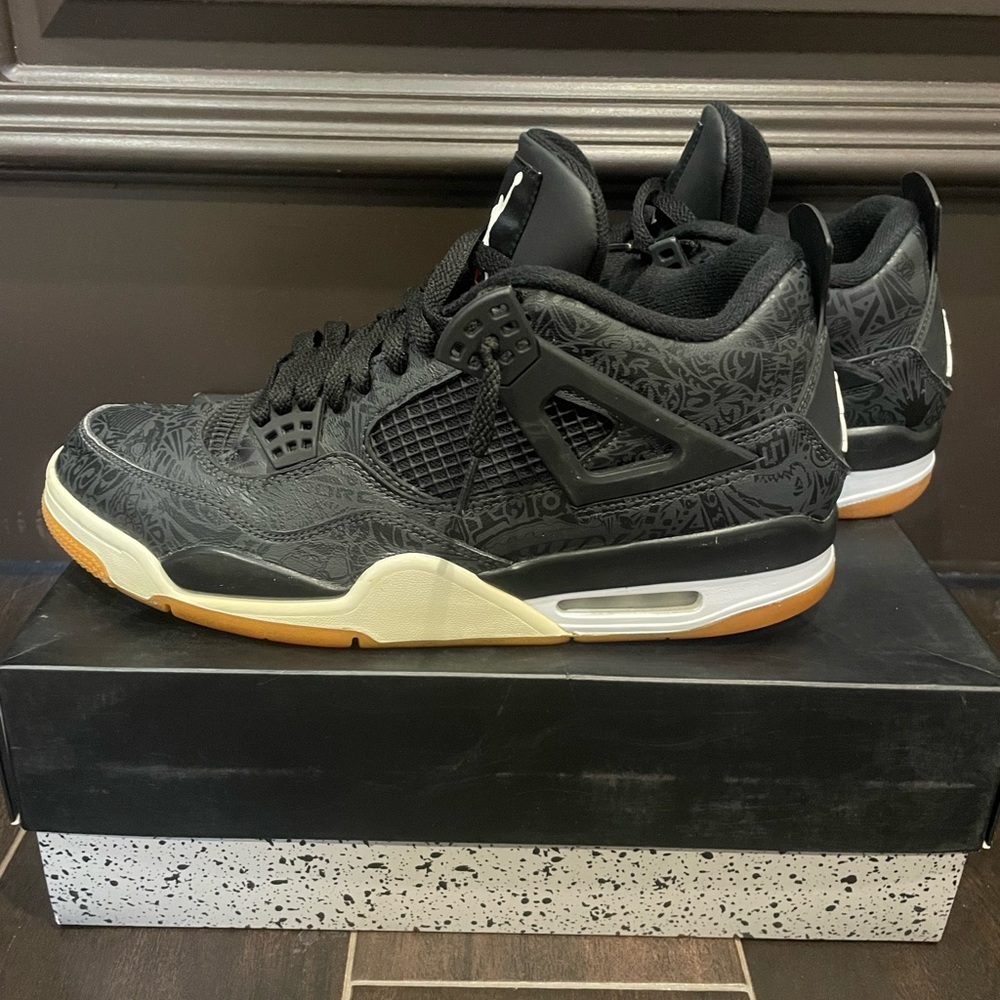 Air Jordan 4 Retro SE size 12 black